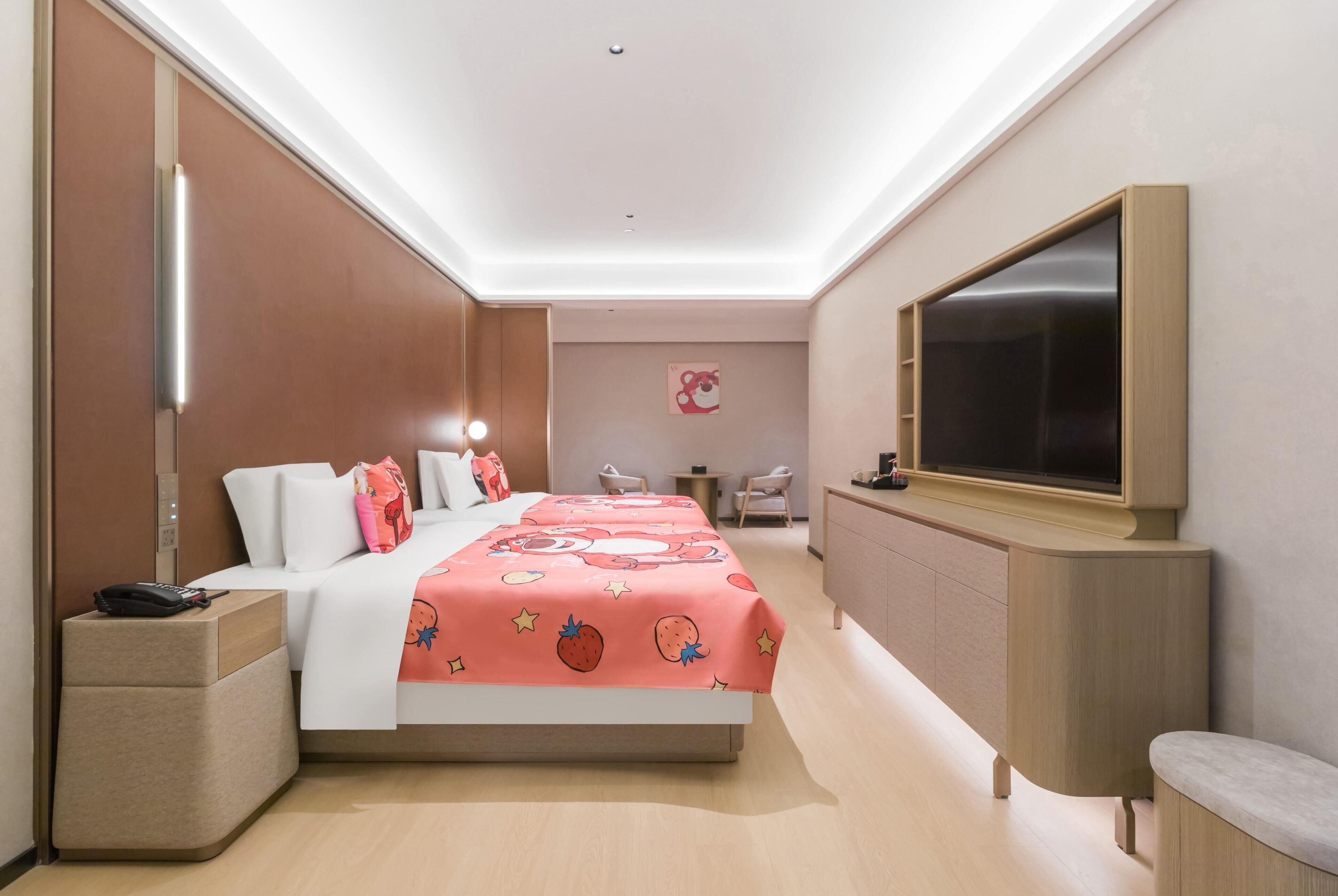 Family Room, Multiple Beds, Non Smoking | Down duvets, pillow-top beds, minibar, in-room safe