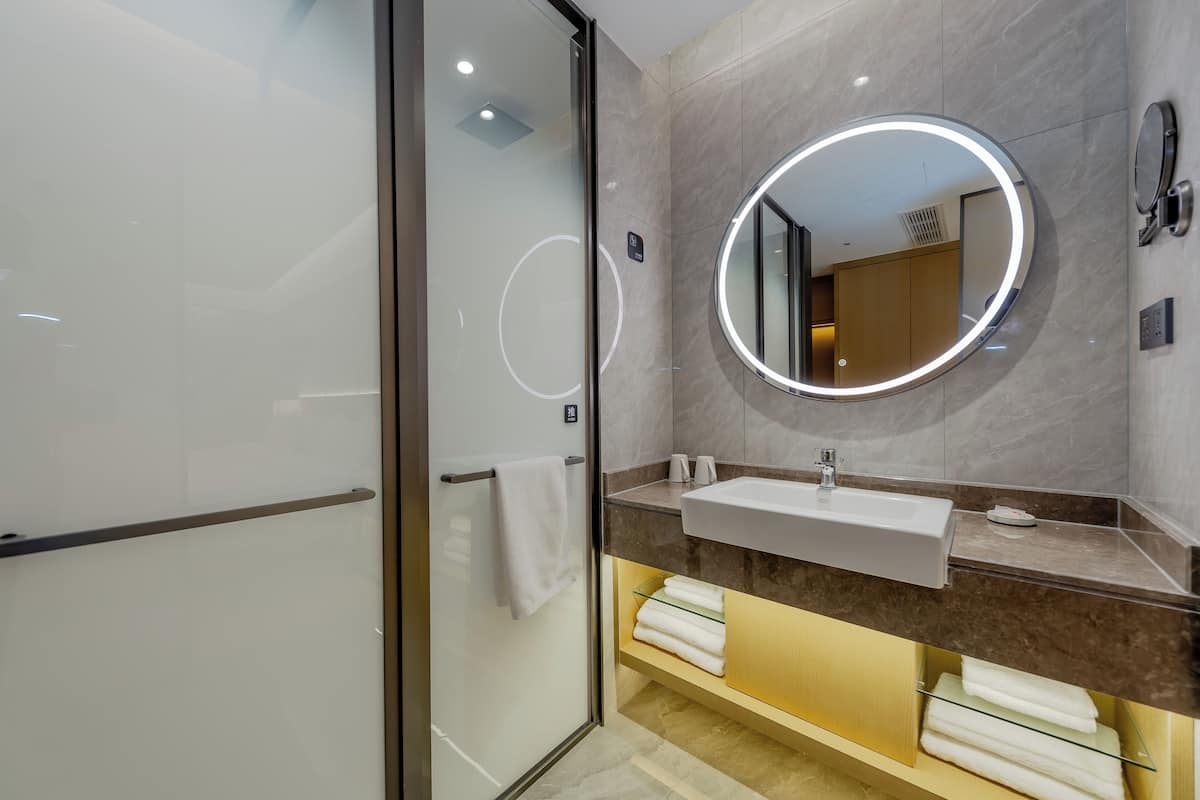 down duvets, pillow-top beds, minibar, in-room safe