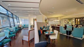 Daily cooked-to-order breakfast for a fee