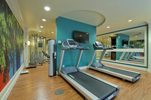 フィットネス設備