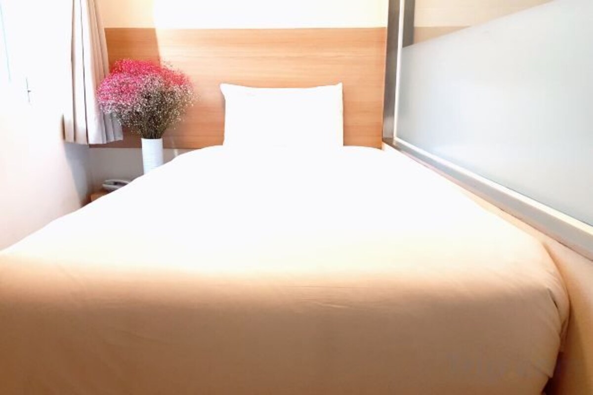 객실 내 금고, 무료 WiFi, 침대 시트