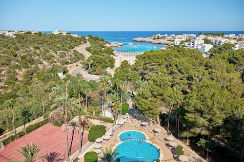 Grupotel Cala Marsal Natura Hotel