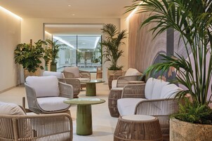 Sala de estar en el lobby