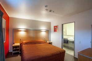 Suíte, 1 quarto | Camas Select Comfort, espaço de trabalho para notebook