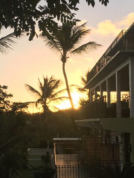 Sea Gate Hotel - Image 14
