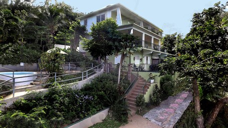 Sea Gate Hotel - Image 37
