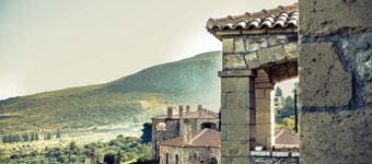 Klymeni Traditional Homes