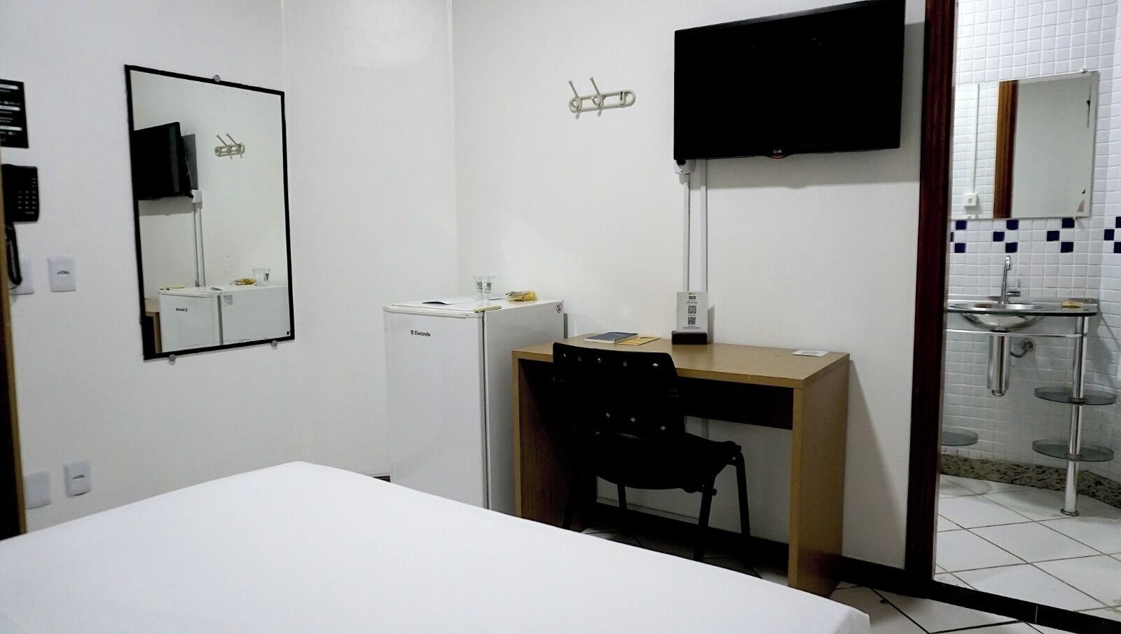 经济公寓 | 迷你吧、特色装修、特色家居、办公桌