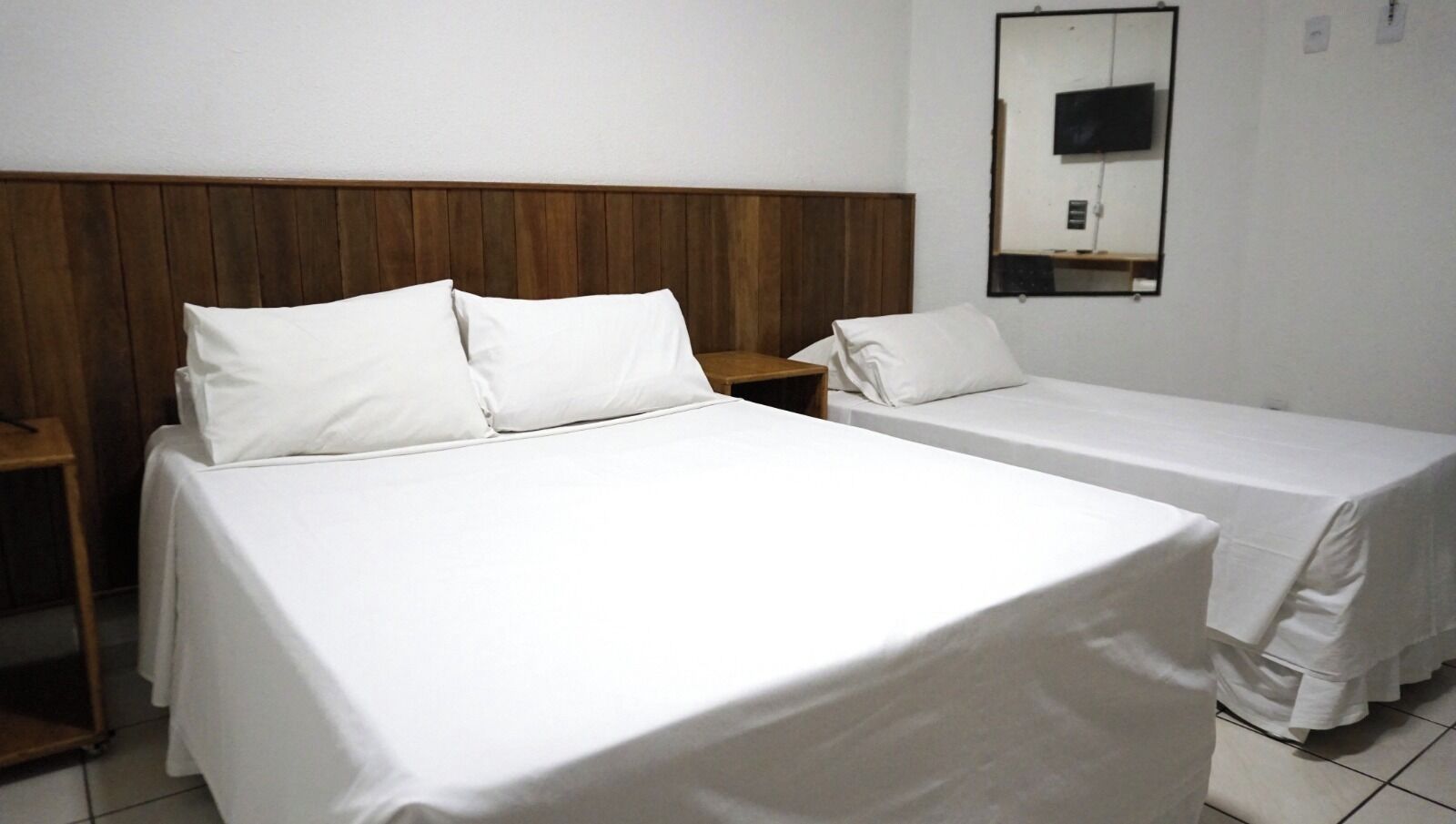 标准公寓 | 迷你吧、特色装修、特色家居、办公桌