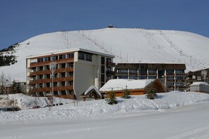 Esterni