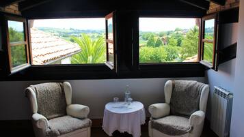 Babybetten, Zustellbetten, kostenloses WLAN, Bettwäsche