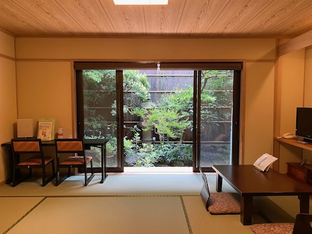 Superior Twin Room. Ryokan Sawaya Honten