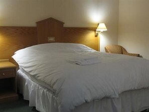 Double Room, Ensuite | 1 bedroom - Hazelwood Guest House (Bridgend)