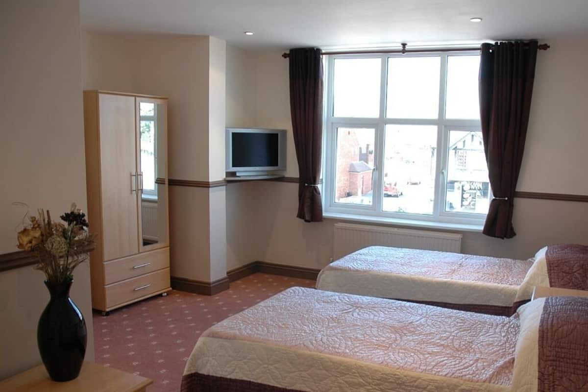Twin Room, Ensuite | 1 bedroom, WiFi