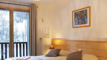 Basic Triple Room