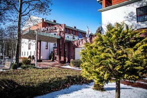 Front of property - Dráva Hotel Thermal Resort (Harkany)