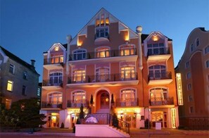 Front of property - evening/night