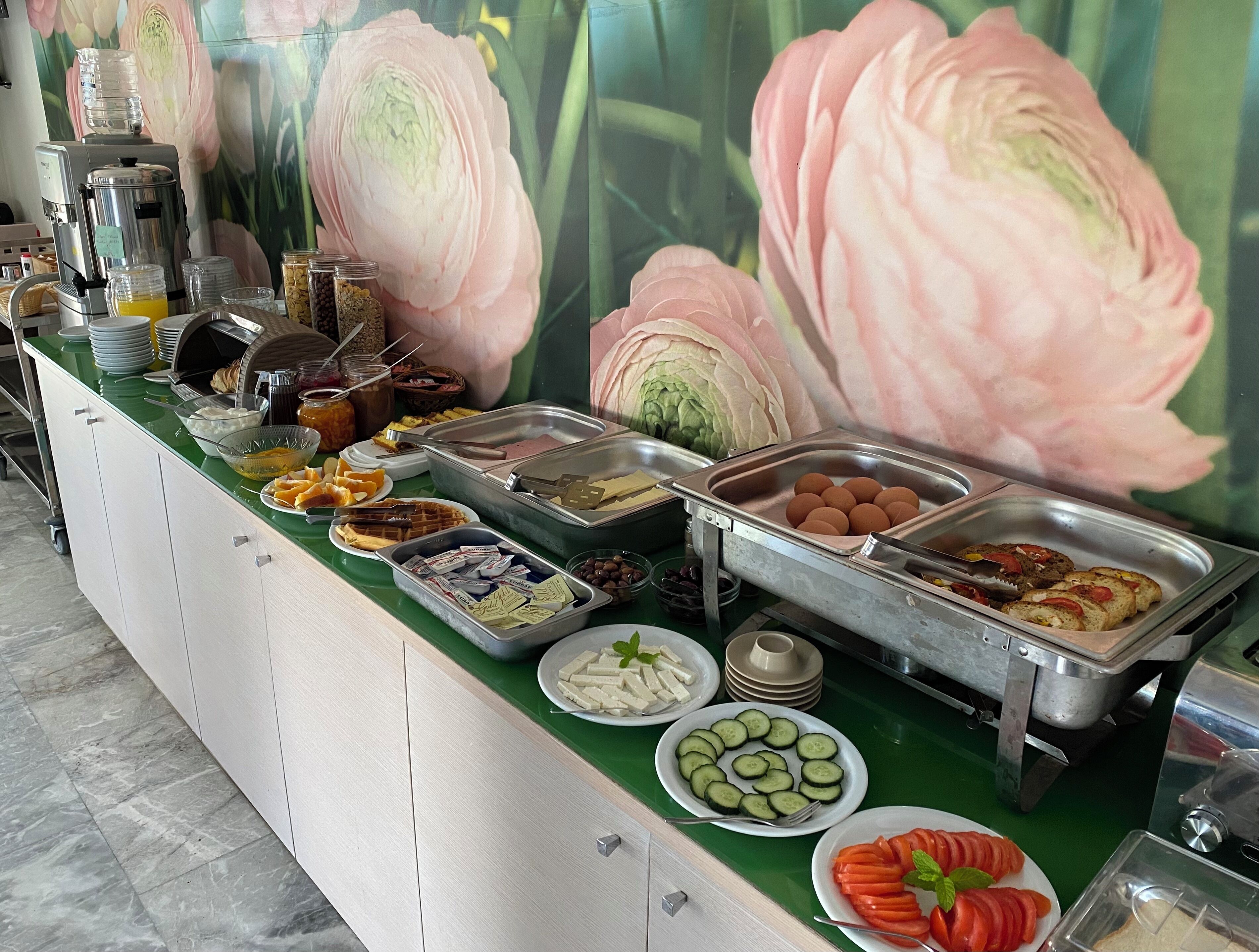Daily buffet breakfast (EUR 7 per person)