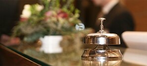 Reception - Rin Express (OTOPENI)