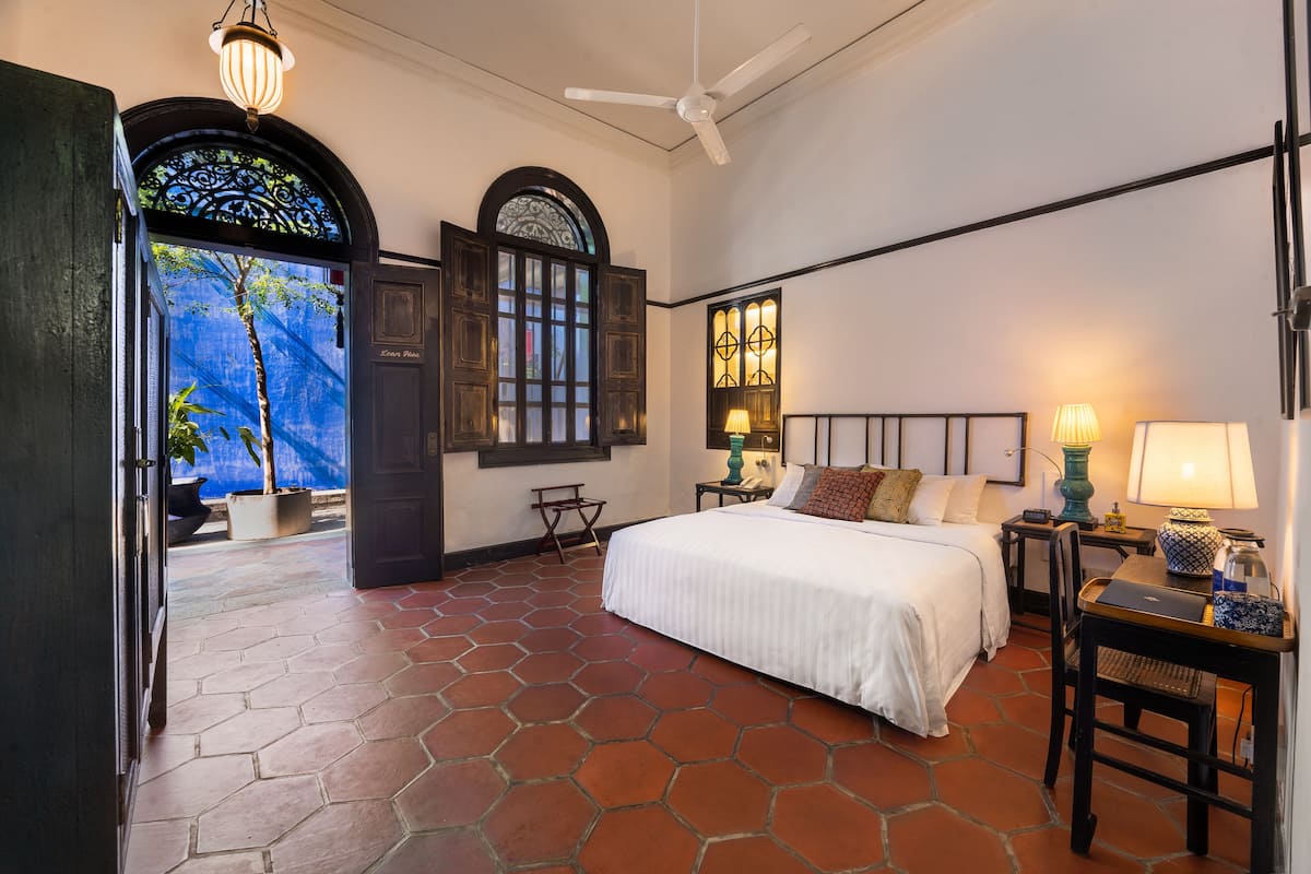 ming double room, pool access | 2 bedrooms, down duvets, pillow-top beds, free minibar