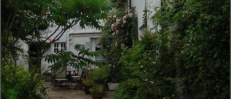 Ngoại thất
