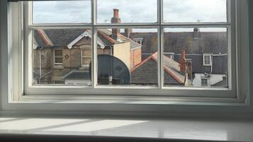 Basic Double Room, Shared Bathroom (3rd Floor )