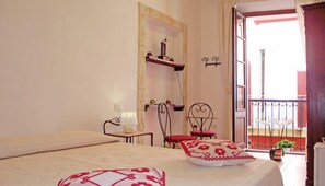 Double or Twin Room, Private Bathroom | Gebar bulu kapas, bar mini, Wi-fi 