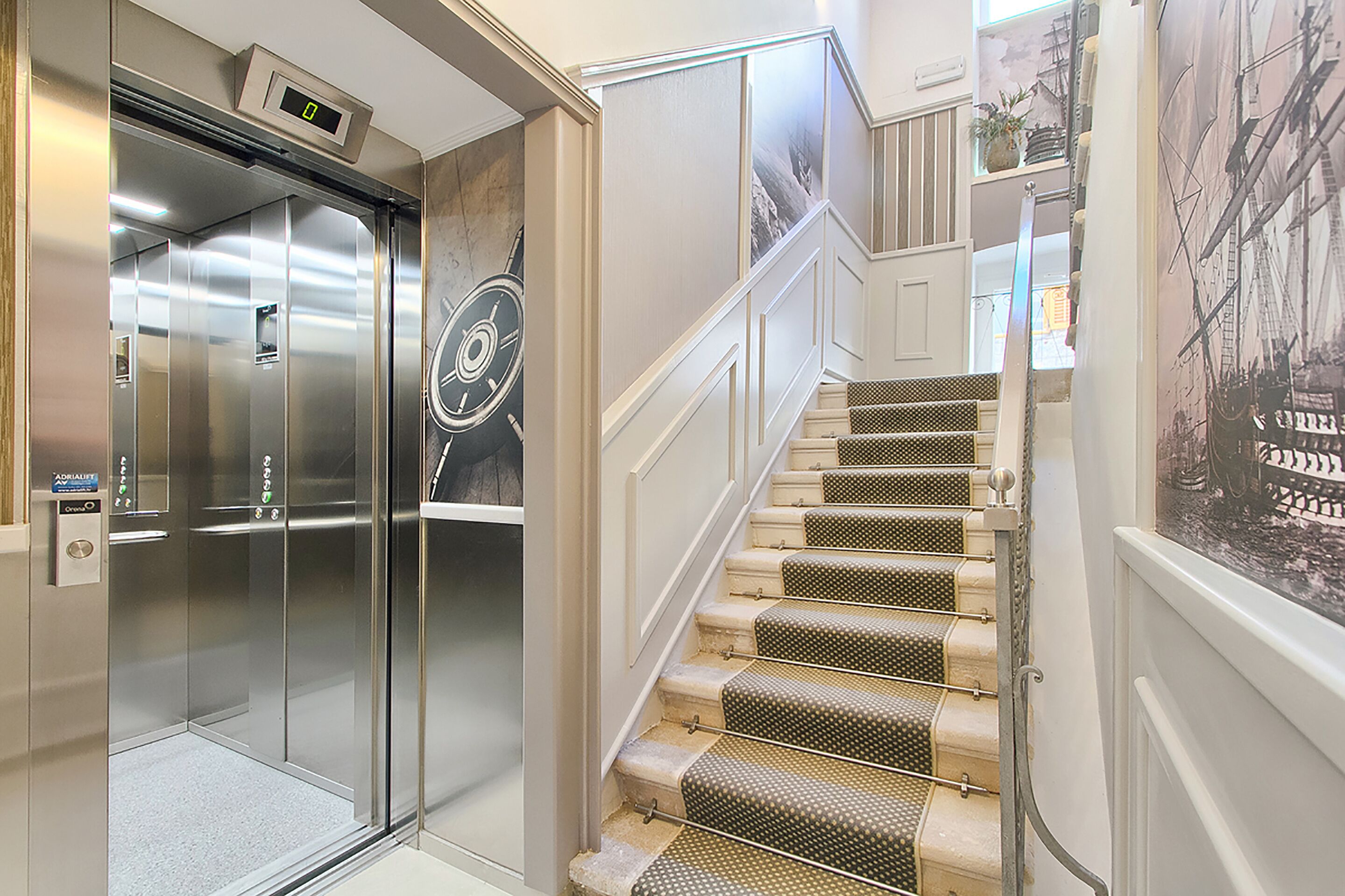 Photo - Hotel Galija