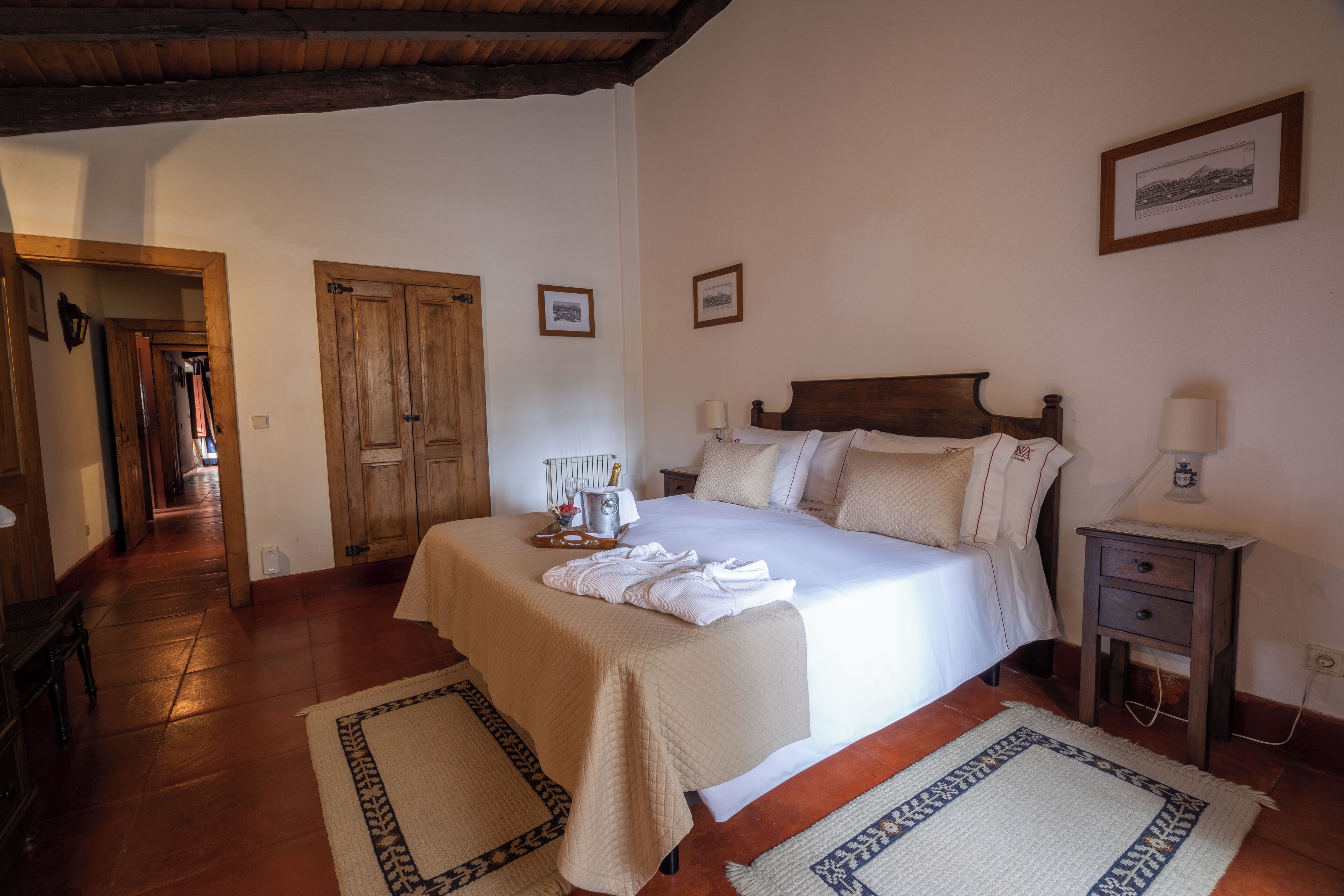 Superior Δίκλινο Δωμάτιο (Double) | 1 υπνοδωμάτιο, μοναδική διακόσμηση, μοναδική επίπλωση, ηχομόνωση 