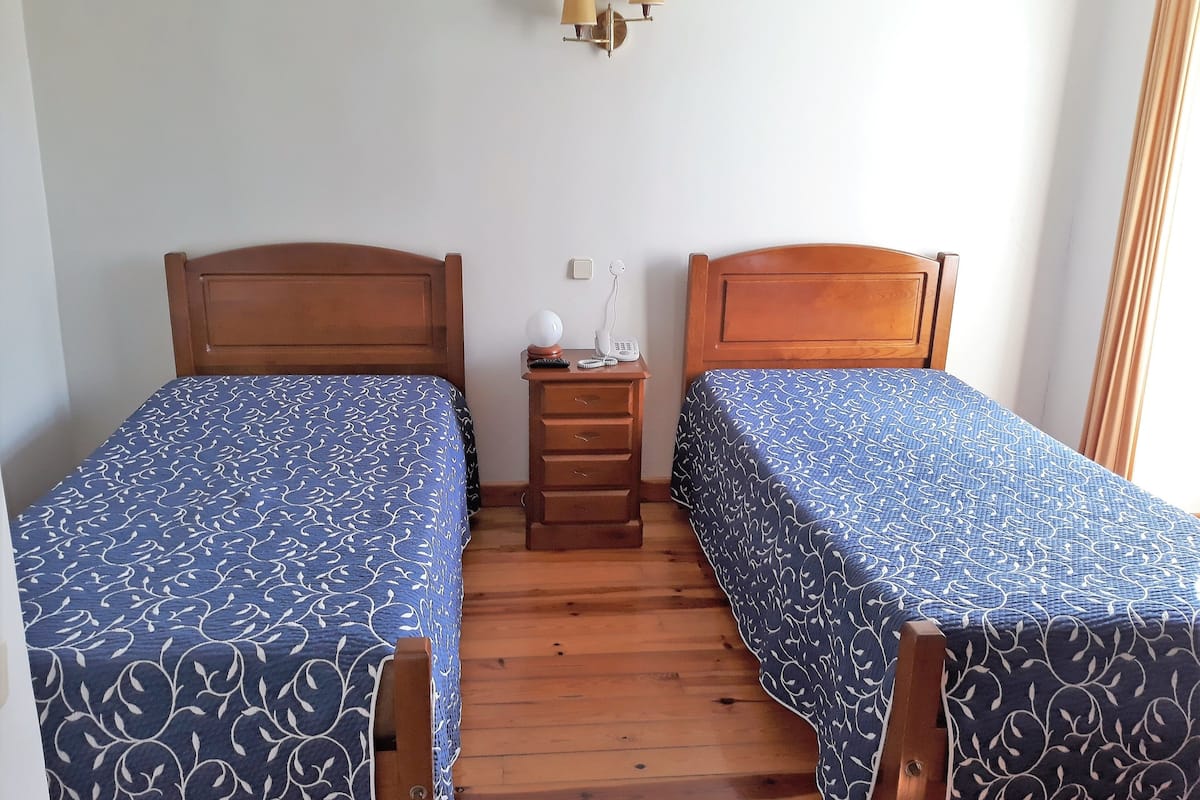 Standardzimmer, 2 Einzelbetten | Zimmerausstattung