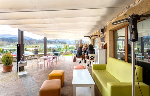 Hotel Valle de Cabezón