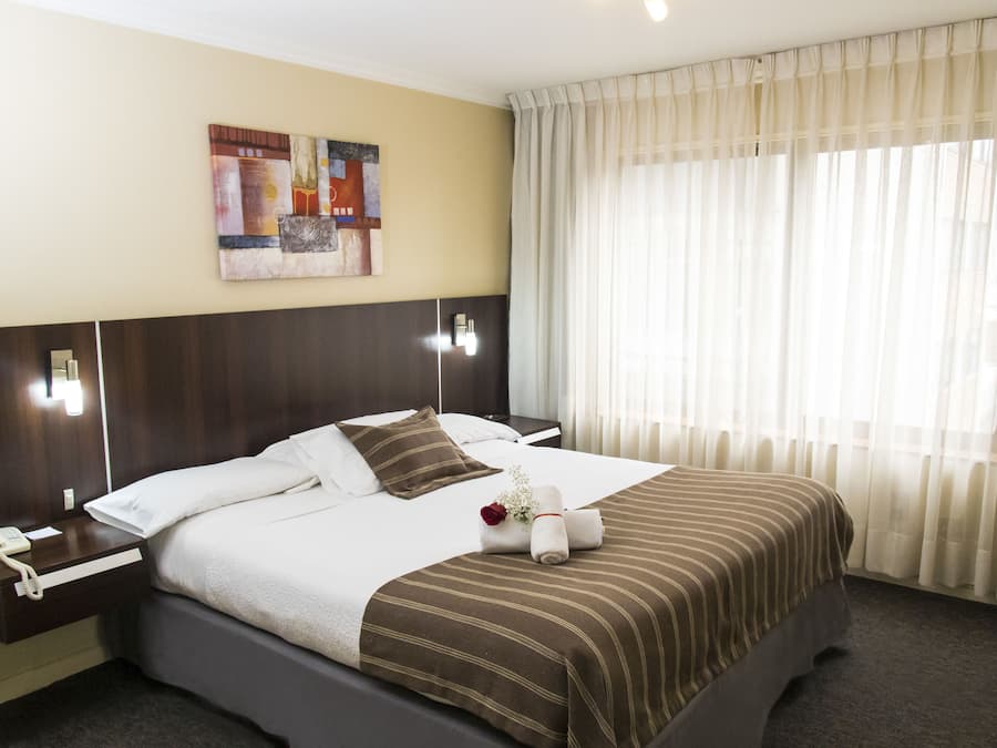 Executive Double Room | Egyptian cotton sheets, premium bedding, in-room safe