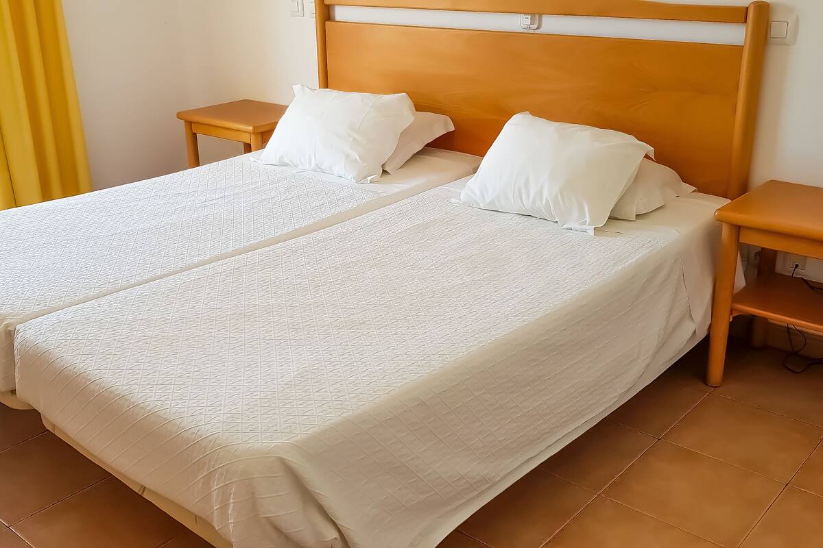 superior room | 1 bedroom, minibar, desk, laptop workspace