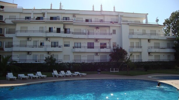 Outdoor pool - Mantamar I (Vila Real Santo Antonio)