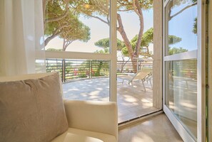 Superior-Doppel- oder -Zweibettzimmer, Terrasse | Ausblick vom Zimmer