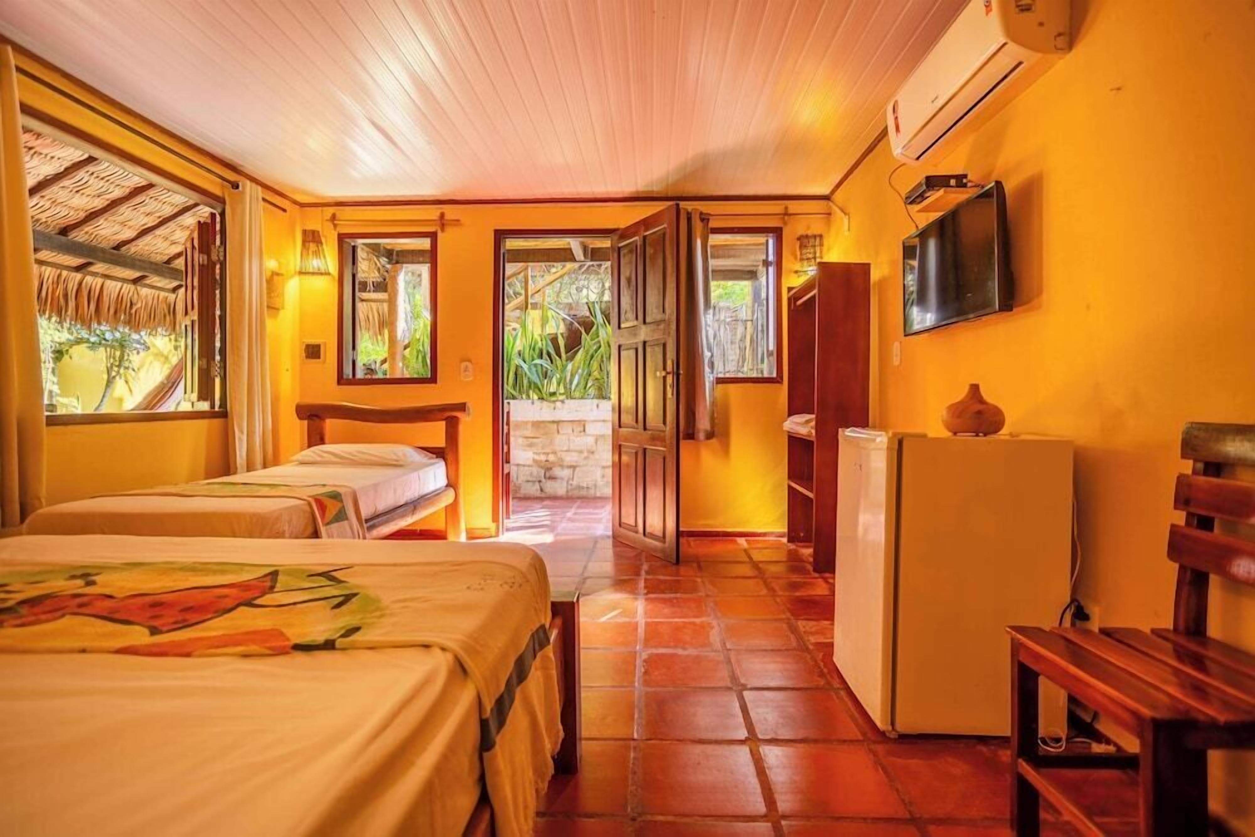 Minibar, bed sheets