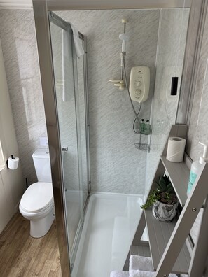 Suite, Private Bathroom | Bathroom