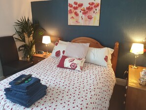 Dihias secara berasingan, Wi-fi percuma, cadar katil 