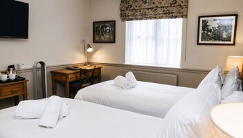 Twin Room, Ensuite