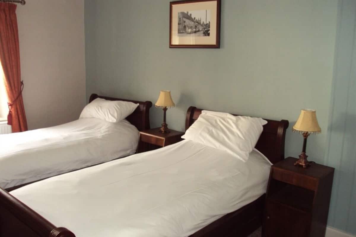 Zweibettzimmer, mit Bad