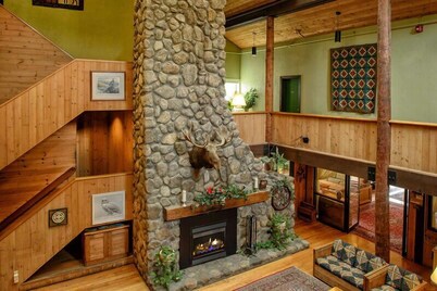 Snowy Owl Inn And Resort