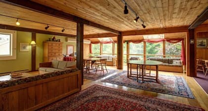 Snowy Owl Inn And Resort