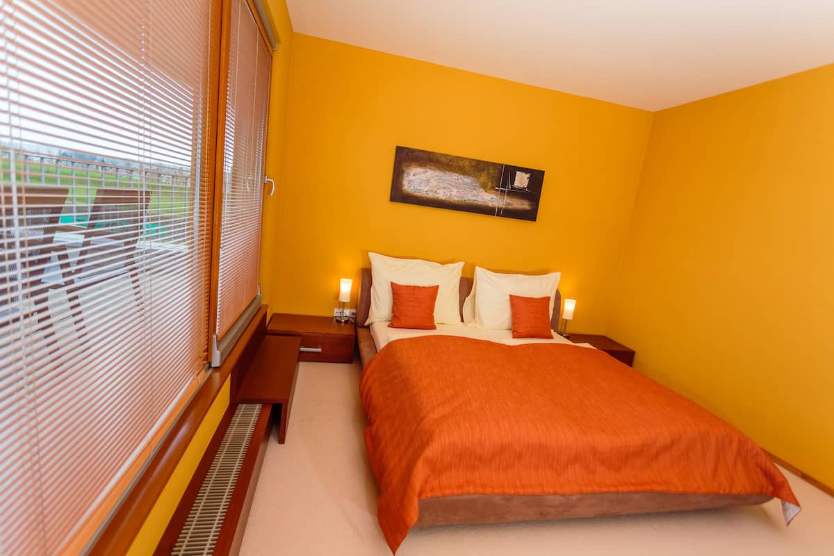 Allergikerbettwaren, Pillowtop-Betten, Zimmersafe, Schreibtisch