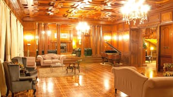 Hall