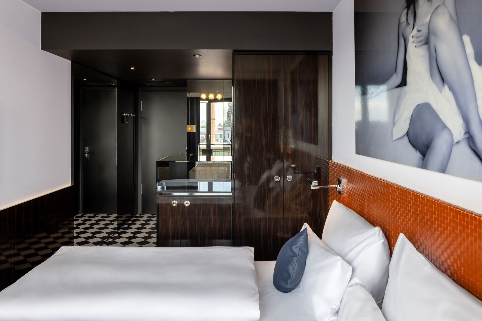 1 bedroom, minibar, in-room safe, desk