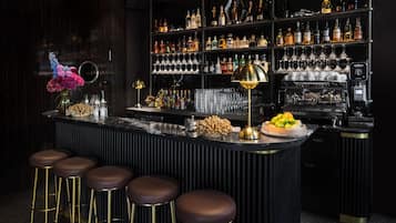 Bar (en la propiedad)