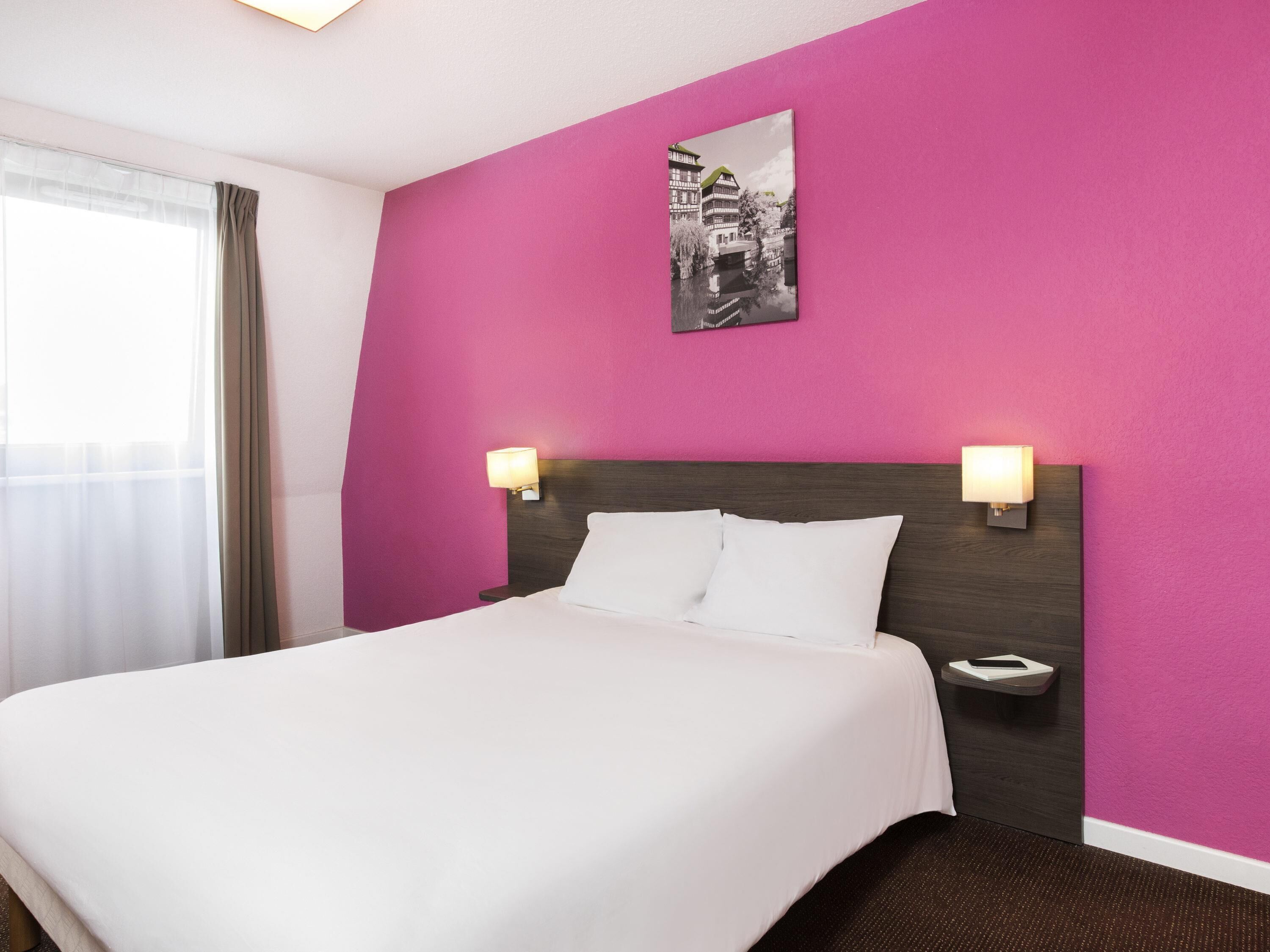 Studio, 1 Double Bed | Desk, blackout curtains, soundproofing, iron/ironing board (on request)
