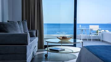 Junior Suite, Sea View | Premium bedding, individually decorated, individually furnished, desk