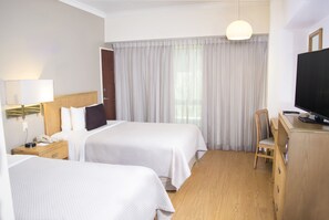 Deluxe Room, 2 Double Beds | In-room safe, free WiFi, bed sheets, alarm clocks - iStay Hotel Monterrey Histórico (Monterrey)