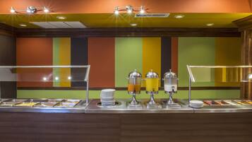 Dagelijks ontbijtbuffet (MXN 229 per persoon)